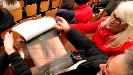 Ultima fita in materie de calendare: calendar cu penisuri!