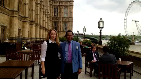 Delia Antal a fost curtată de un lord din Anglia