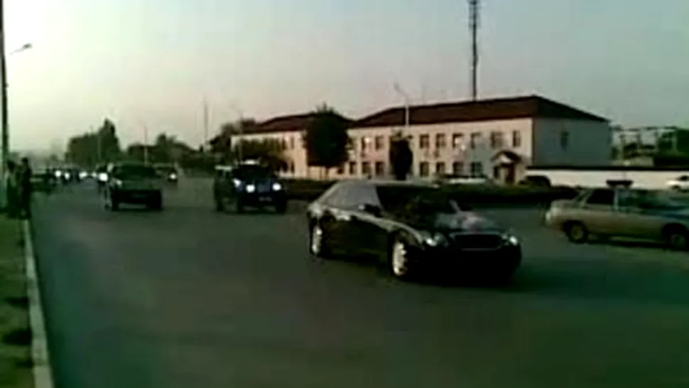 Cel mai lung alai din lume, la o nunta in Cecenia (Video)