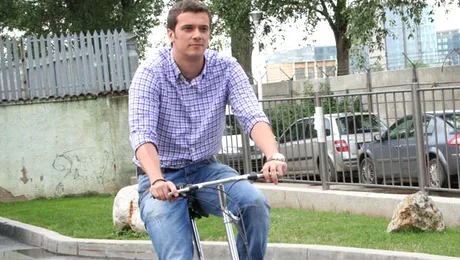 Dan Cruceru a renunţat la maşină
