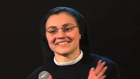 O călugăriță cu glas angelic a uimit audiența, la „Vocea Italiei”! (VIDEO)