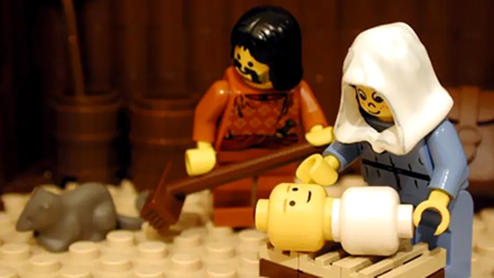 Biblia, rescrisa cu ajutorul pieselor Lego (Poze)