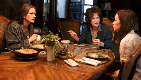 Ţinutul din mijlocul verii (trailer)