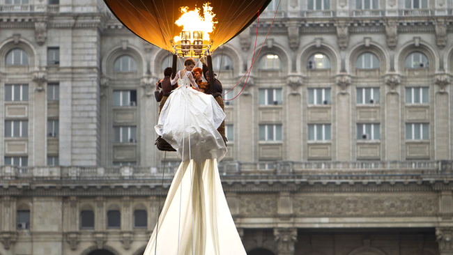 Rochie de mireasă mai lungă de 3 kilometri