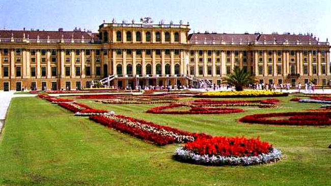 Viena e frumoasa atat vara...