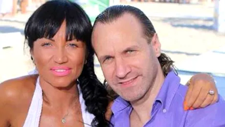 Ce fată frumoasă are solistul Alin Oprea! Studiază la Londra