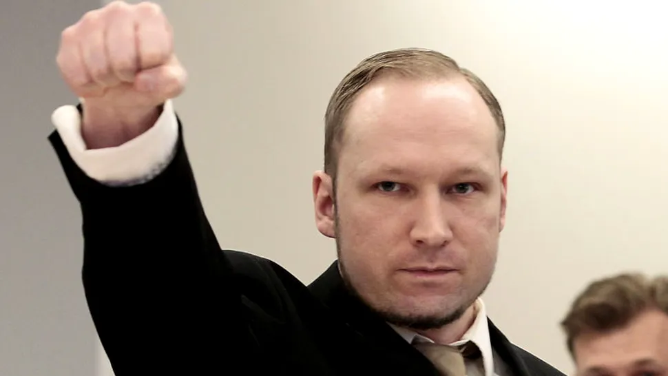 Anders Breivik intră în greva foamei pentru un PS 3 și acces la mai multe jocuri pentru adulți