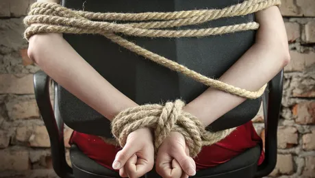 Povestea din spatele Sindromului Stockholm