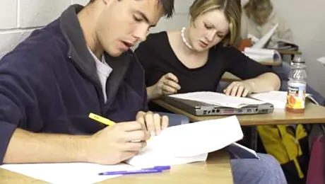 Studentii considera ca taxele universitatilor sunt prea mari!