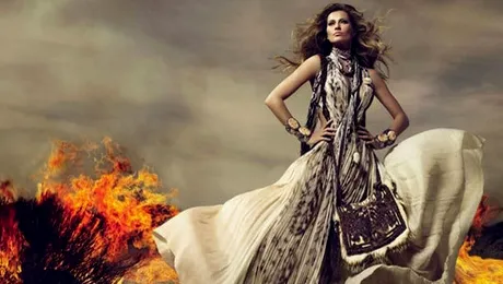 Gisele Bundchen se reinventeaza pentru Roberto Cavalli! (poze)