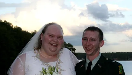 Cuplul Anului: Ghici care e mireasa!