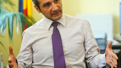 Lazaroiu recunoaste ca numarul noilor contracte de munca este mai mic