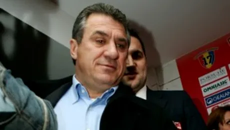 Victor Becali:”Nu mi-a placut deloc Steaua-Fiorentina! Stelistii atat au putut!”(Prosport)