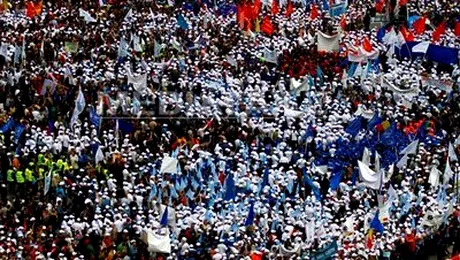 Sindicalistii anunta peste 20.000 de oameni la mitingul de marti, 15 iunie