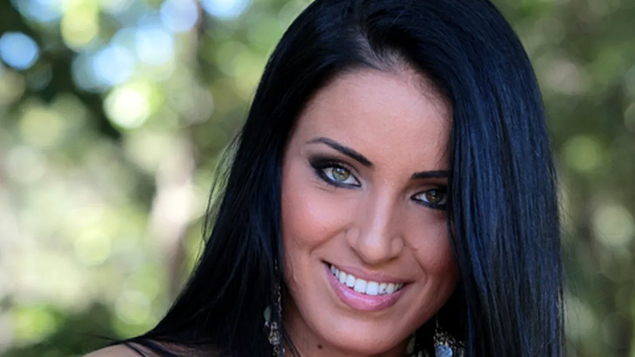 1-adelina-pestritu 