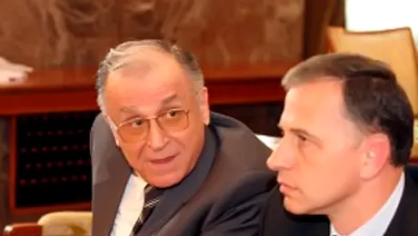Iliescu: „Mai bine-n opozitie”, decat cu PDL