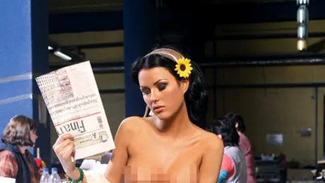 Poze cu Daniela Crudu in Playboy