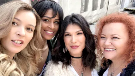 Motivul pentru care Narcisa Suciu şi-a pierdut podoaba capilară. Cântăreaţa rupe tăcerea!