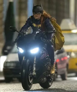 Lansarea filmului „Batgirl”, în care Michael Keaton urma să revina ca Batman, a fost anulată