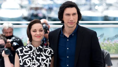 Cannes 2021: „Annette”, filmul din deschiderea festivalului, a fost răsplătit cu ovații de către public