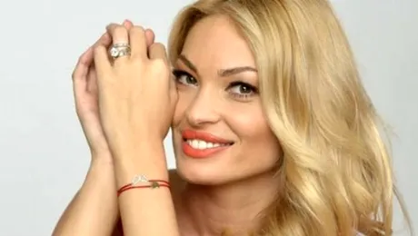 Primele declaraţii ale Valentinei Pelinel după ce a născut: “Milan Cristian este sănătos, frumos şi cuminte”