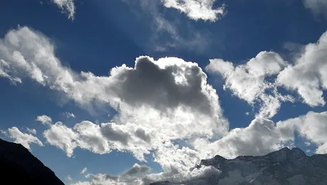 De ce există mai multe tipuri de nori