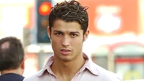 Christiano Ronaldo l-a depasit pe David Beckham in topul gay 2008