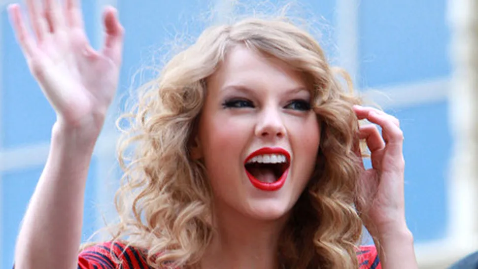 Taylor Swift va lansa o linie de parfumuri