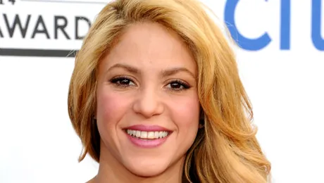 Shakira a împlinit 39 de ani! Cum arată diva columbiană nemachiată