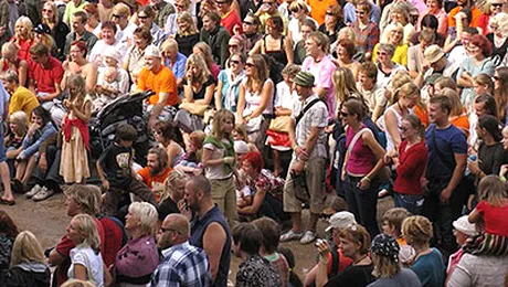 Cele mai ciudate nume si prenume din Romania!