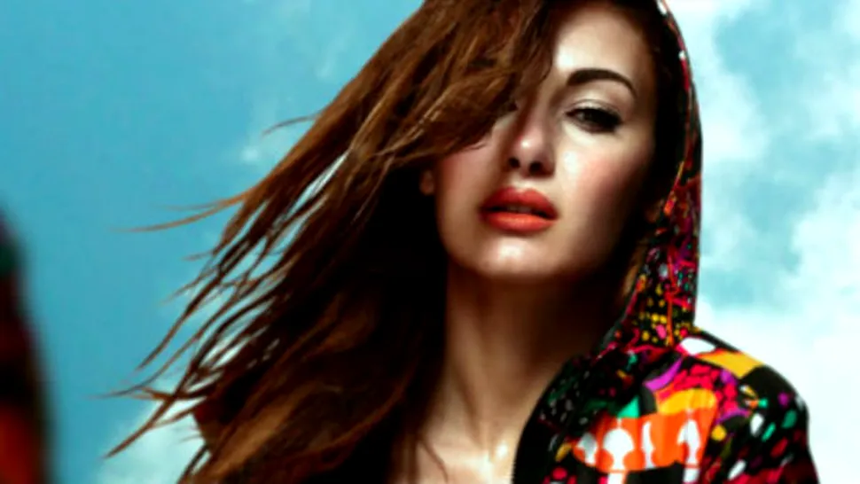 
Alina Eremia lansează un nou videoclip, “Played you”
