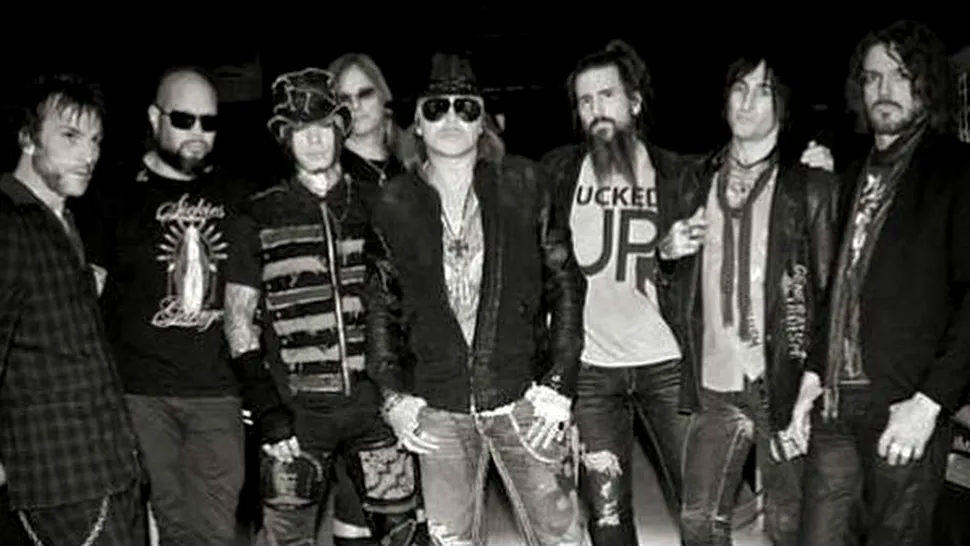Trupa Guns N' Roses va ajunge pe marele ecran