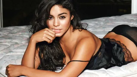Vanessa Hudgens roşie de furie! Pozele care au SCĂPAT pe internet