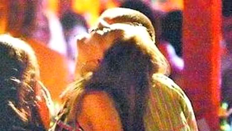 Dani Otil i-a dat papucii noii sale cuceriri