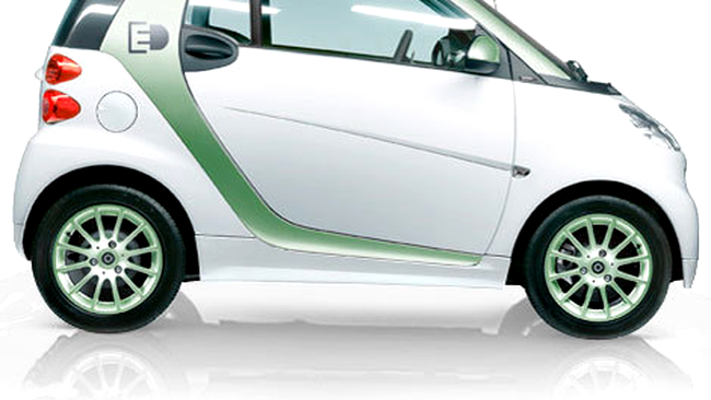 Un asemenea autoturism conduce Ramona in Italia