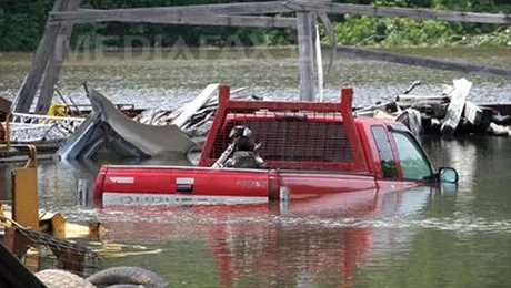 SUA se confrunta cu cele mai grave inundatii din ultimii 74 de ani (Poze)