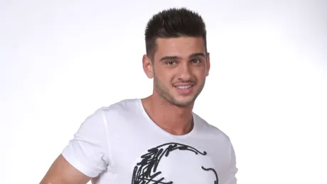 Dorian Popa, nicio zi fără 100 de flotări