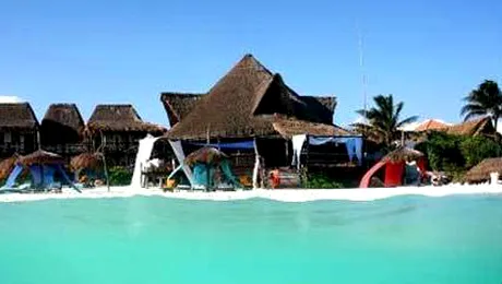 Locuri unde te poţi caza pe plajă, după buget