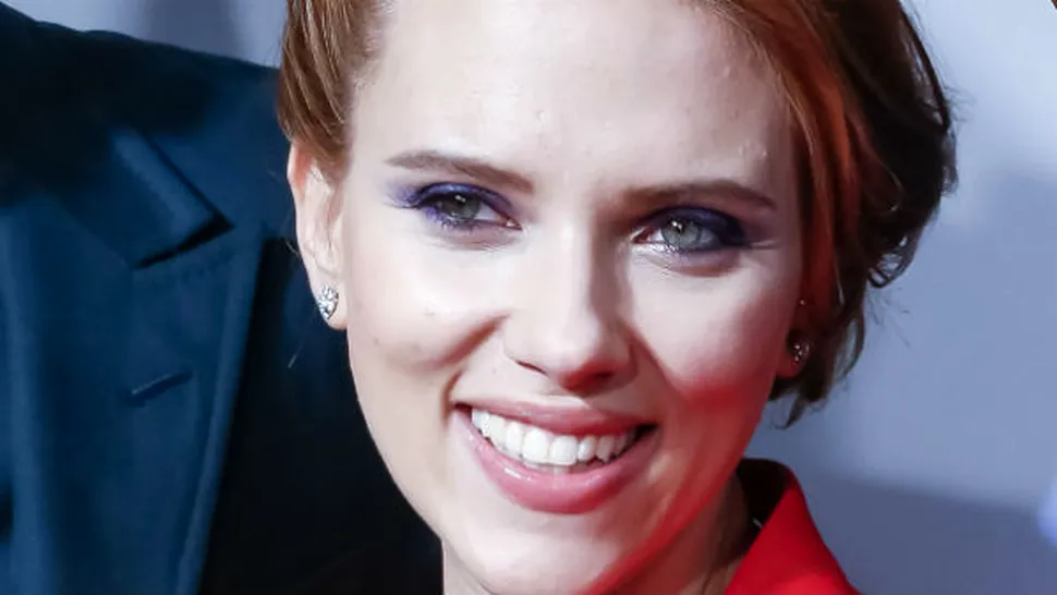 Scarlett Johansson a intrat în clubul mămicilor! Actriţa a născut o fetiţă