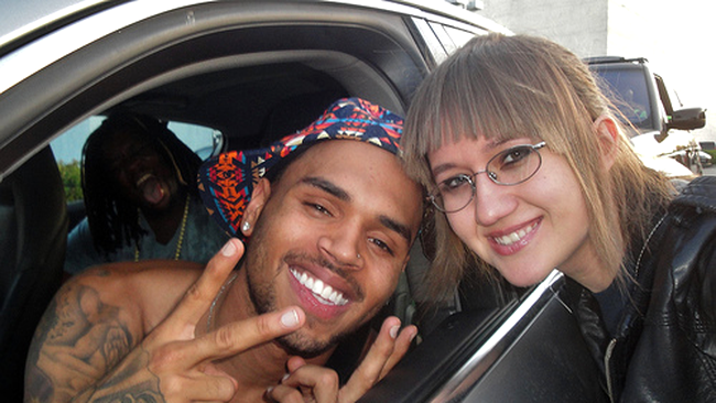 Sarah si Chris Brown