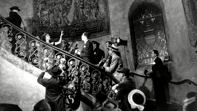 Proprietatea Norma Desmond