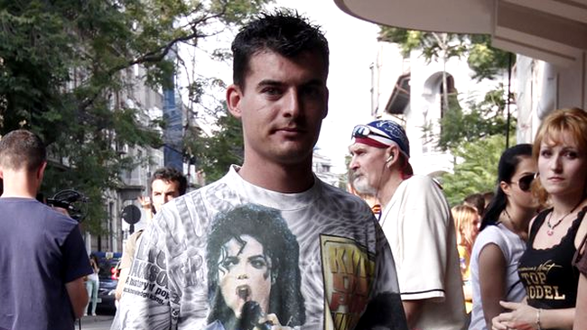 Fanii romani plang pentru Michael Jackson