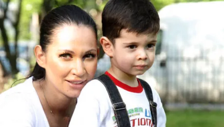 La botez, tripleţii Nicoletei Luciu vor primi în dar cheile de la prima lor casă