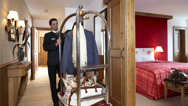 Servicii de lux la hotel de 5 stele plus