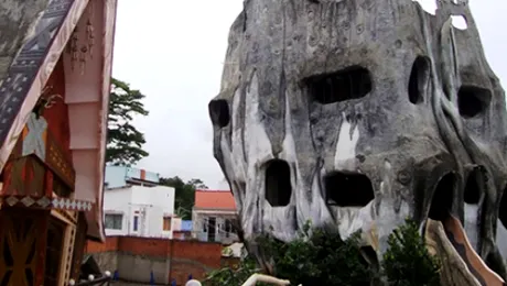 Hang Nga din Vietnam, cel mai bizar hotel din lume (Poze)