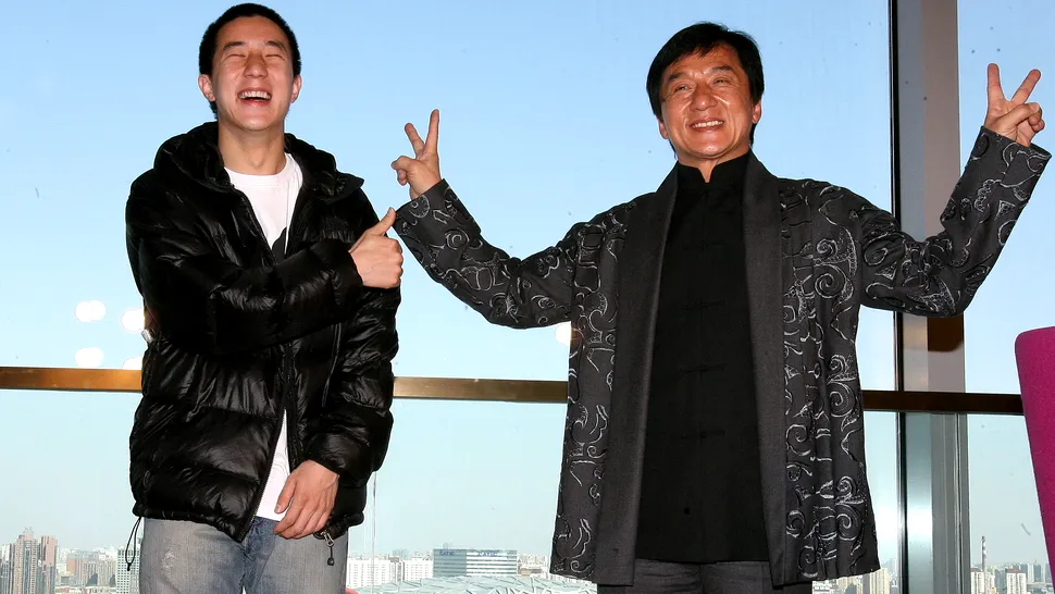 Jackie Chan este şocat! Fiul său a fost arestat pentru posesie de droguri