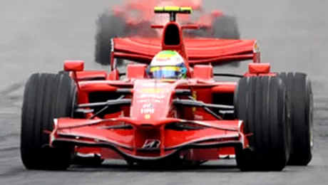 Kimi Raikkonen s-a impus in Malaezia