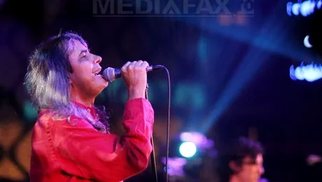 E oficial: Cristi Minculescu va cânta alături de trupa Lotus