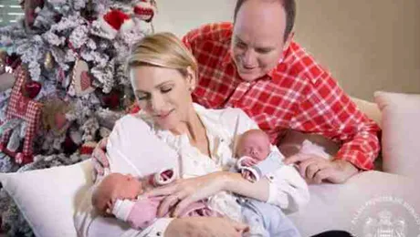 Primele imagini cu gemenii prinţului Albert al II-lea de Monaco