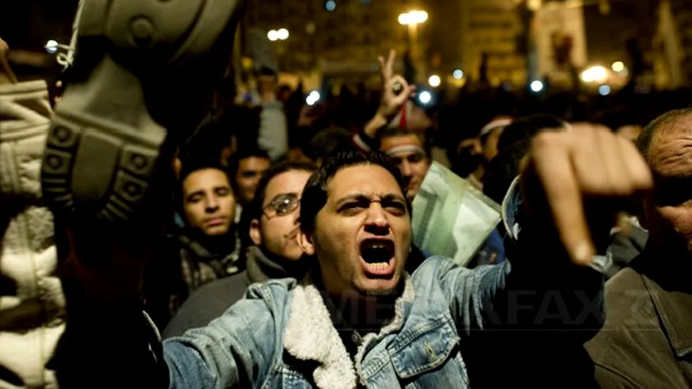 Proteste la Cairo pro și contra deciziei președintelui Egiptului de a își asuma prerogative sporite